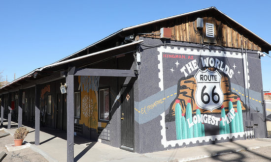 Route 66 mural ... The World's Longest Route 66 Map ... at the El Trovatore Motel in Kingman