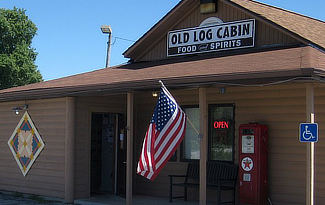 Old Log Cabin in Pontiac, Illinois