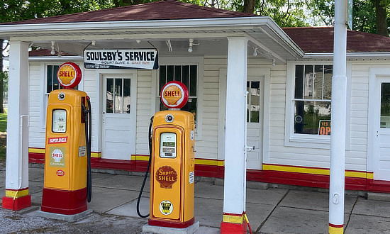 Soulsby's Shell Service Station on Route 66 in Mt. Olive, Illinois
