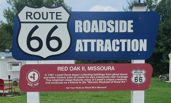 Red Oak II, a Route 66 Roadside Attraction, near Carthage, Missouri