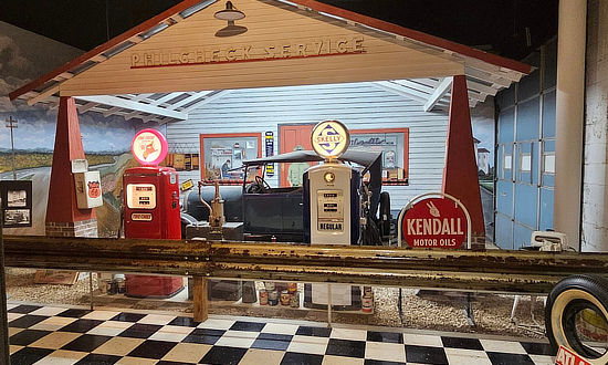 Exhibit area at the Route 66 Museum and Library in Lebanon, Missouri