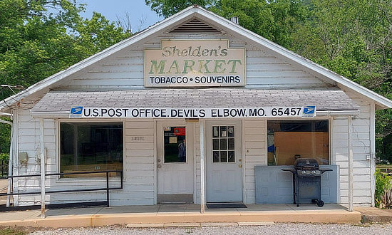 U.S. Post Office in Devil's Elbow in Pulaski County in Missouri, Zip Code 65457