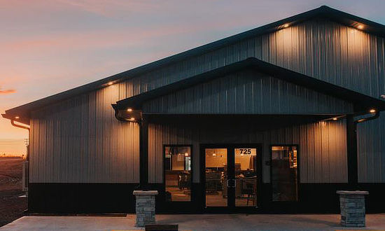 Exterior view of the Muddy Banks Brewing Company in Sullivan, Missouri