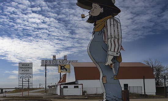 Mule Trading Post & Museum in Rolla, Missouri