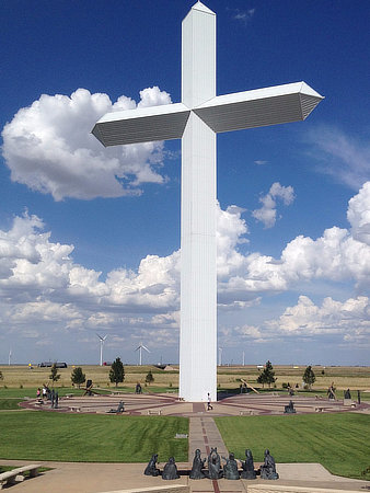 The Cross of Our Lord Jesus Christ, Groom, Texas