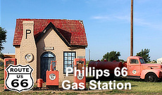 Phillips Gas Station in McLean, Texas